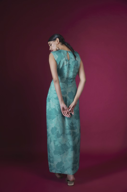 Side Patta  Drape Dress